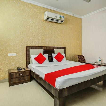 Hotel O Royal Mohali Exterior photo